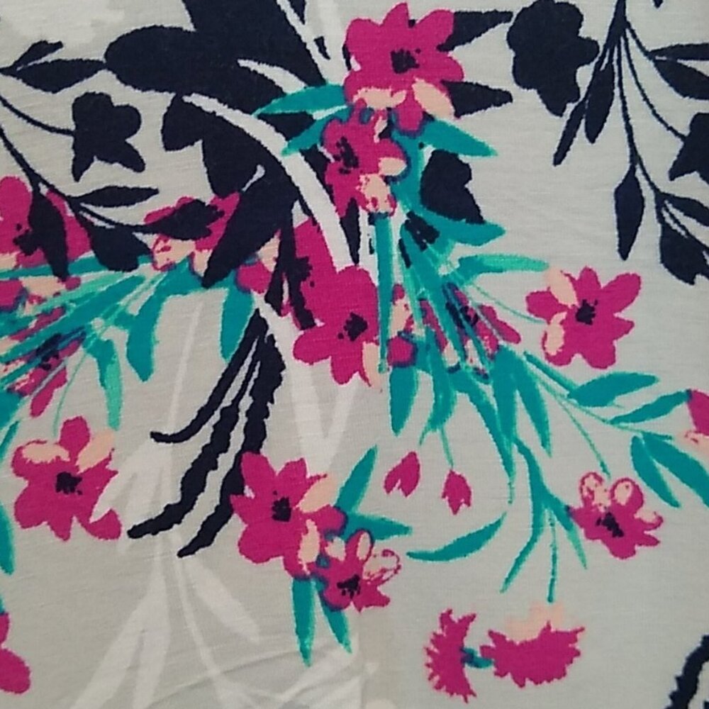 Jessica London Grey Floral Tee With Cut Out Detail 14/16 - Picture 4 of 5